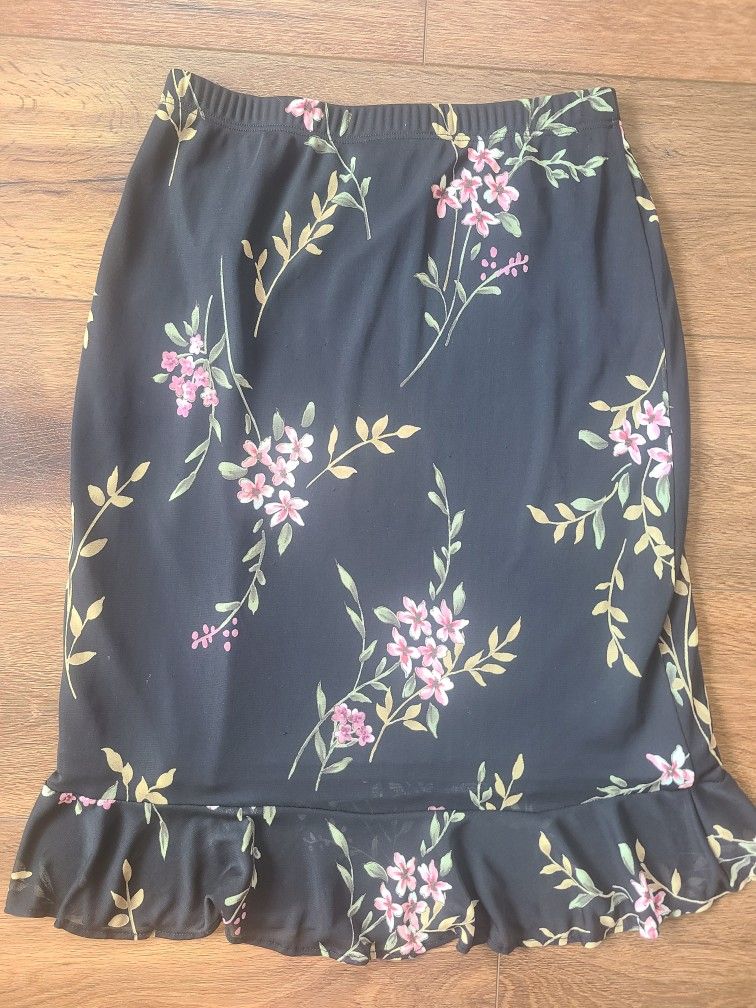 AGB Black Floral Midi Skirt Sz S
