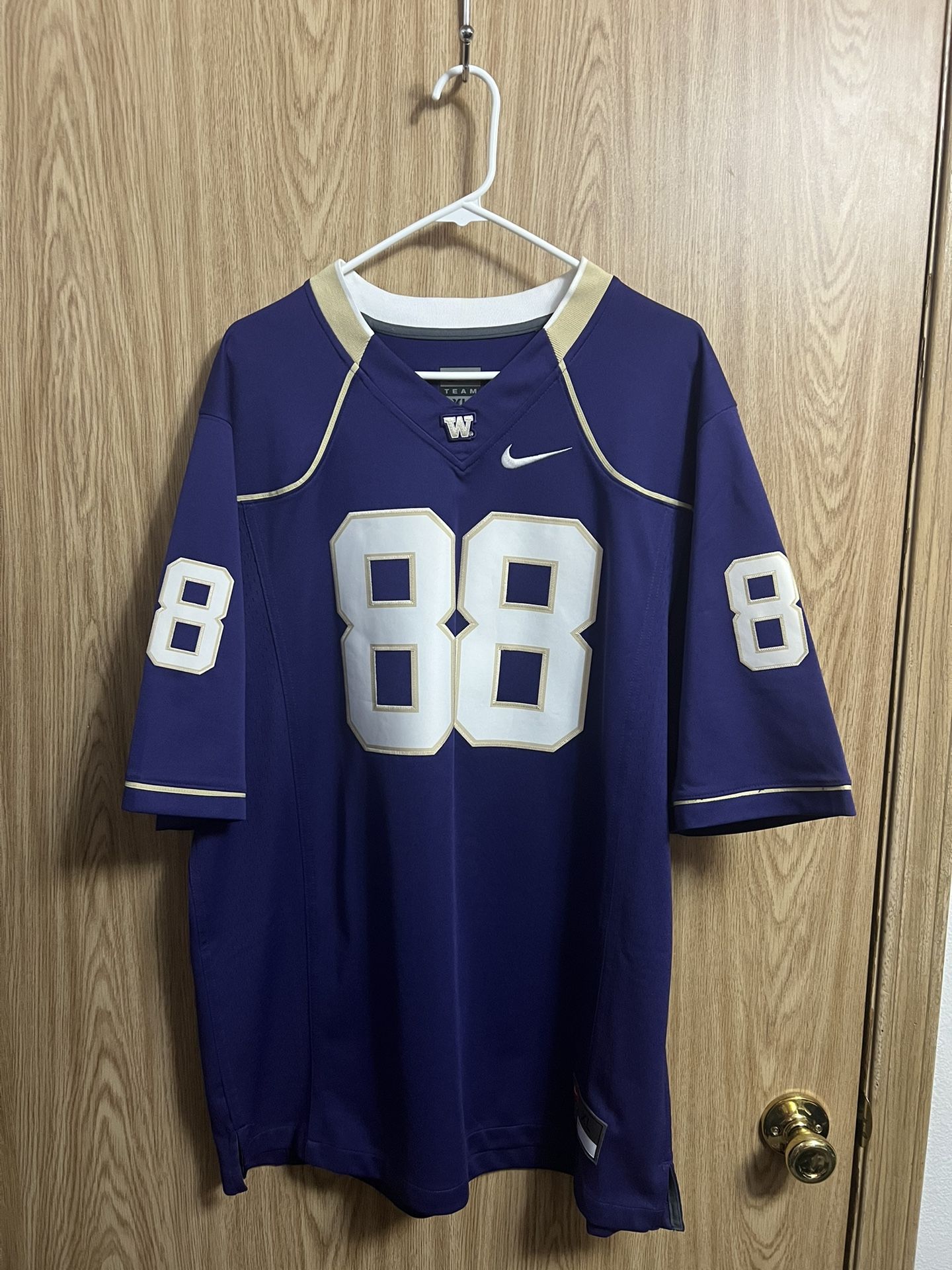 Nike NCAA Washington Huskies Jersey #88