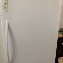 Frigidaire Freezer