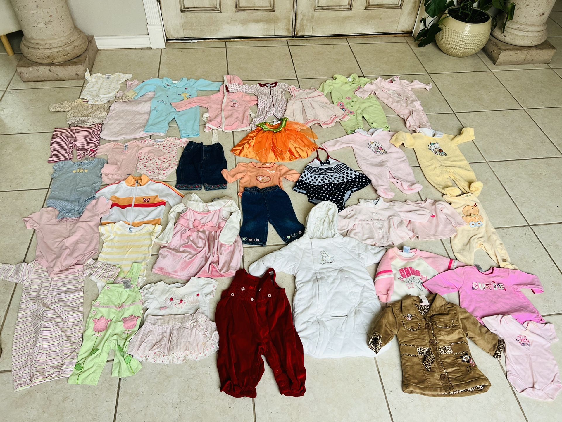 Ropa de niña de 6 a 9 meses