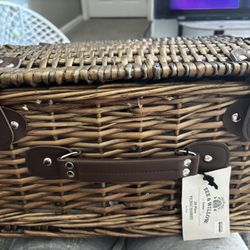 Bed And Beyond Picnic Set 