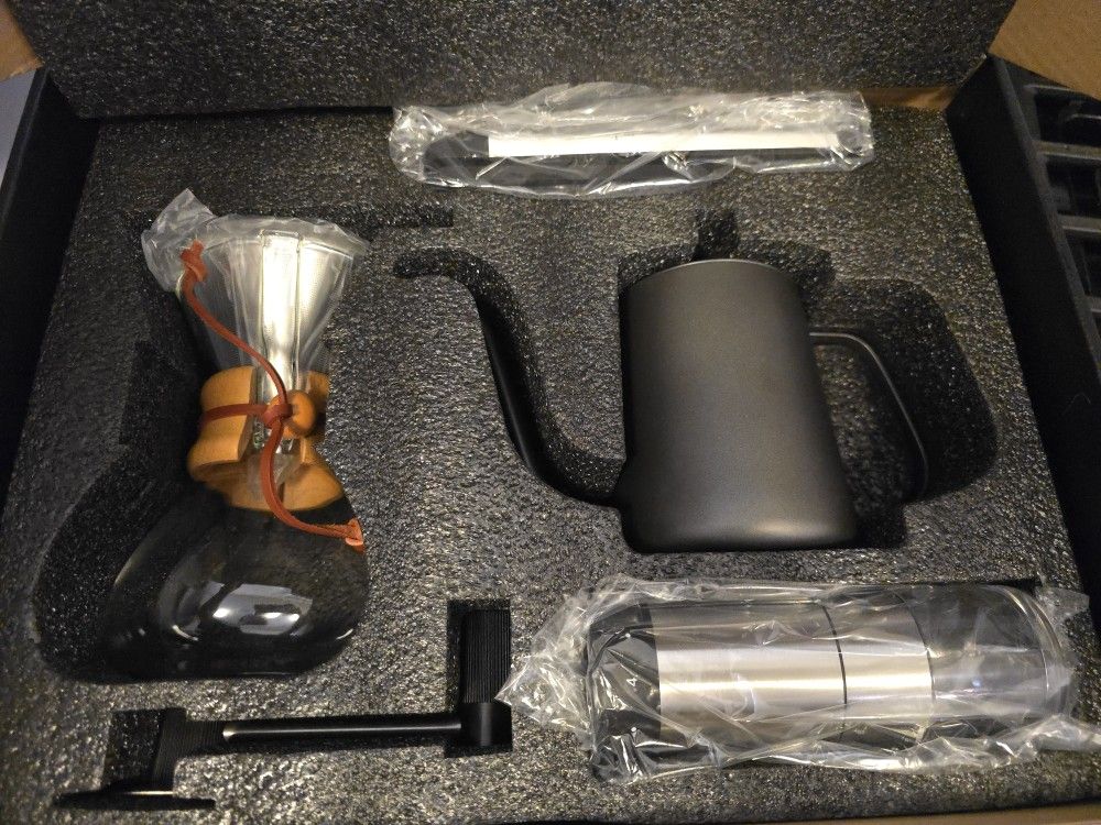 Brand new Complete Coffee Maker - Pour Over - Brewing Kit W/ Grinder & Scale