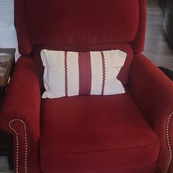 Wing Back Recliner