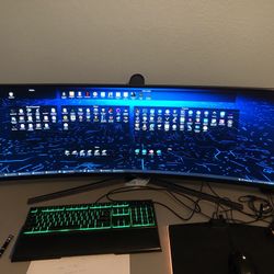 Samsung 49” Gaming Monitor, 144Hz, QLED