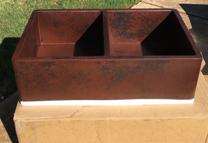 Belle Foret BFF2KITORB Oil Rubbed Bronze Country / Rustic 33-Inch Undermount or Drop In Double Basin Copper Kitchen Sink with Apron Front and Hammer