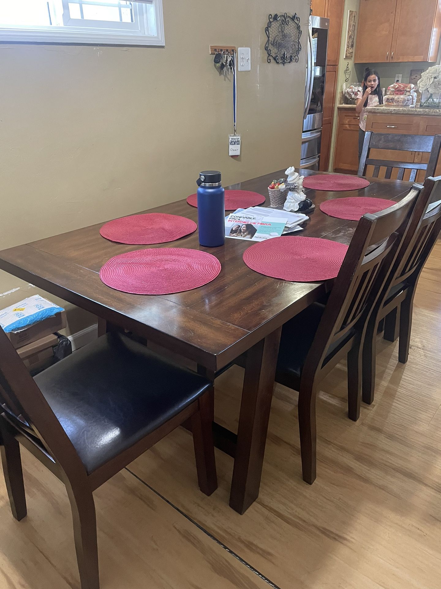 Dining table With Chairs 