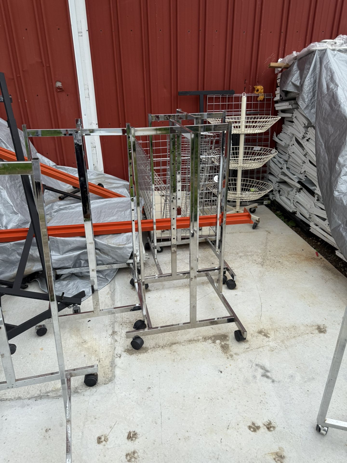 Full Store Liquidation – 60% Off Racks, Fixtures, Bins & More