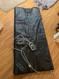 HigherDose Infrared Sauna Blanket