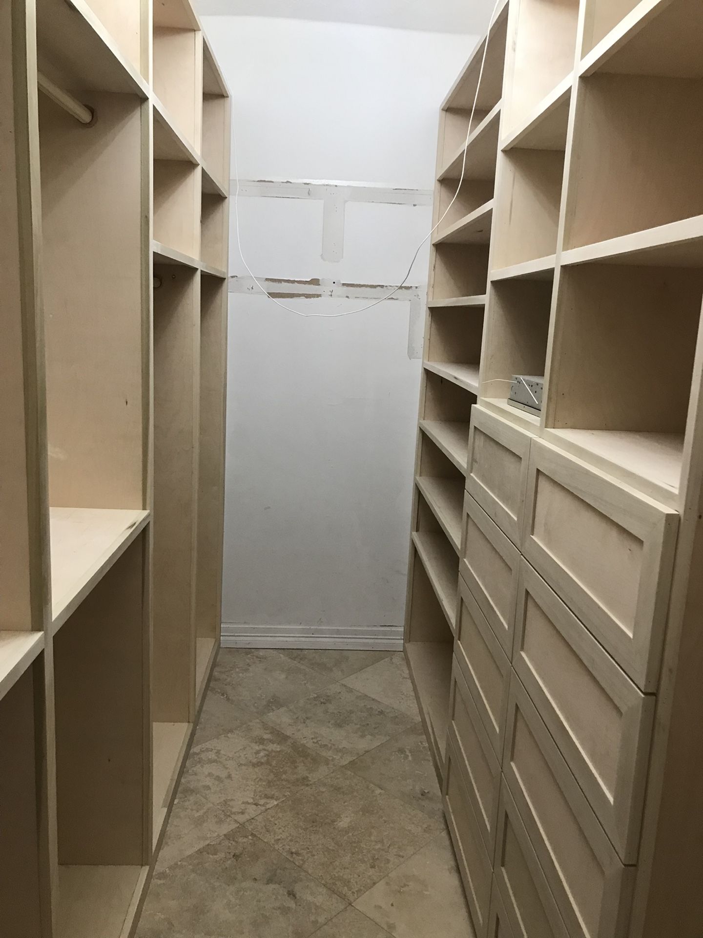 Closet Shelves Pantry’s