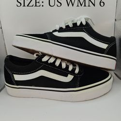 Here are the shoes from the set im selling.