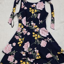 B. Darlin Black Floral Open Navy Tiered Fit Flare Dress Size 5-6