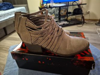 Fergalicious Beige Boots Size 8