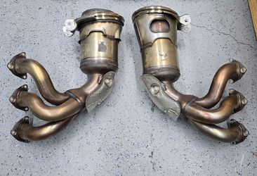 Porsche 992 GT3 Exhaust Manifolds 0PB254400J 0PB254450J Genuine OEM Pair 33
