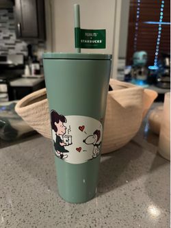 Starbucks x peanuts
