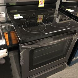 Frigidaire Electric Stove Appliance  QM2V