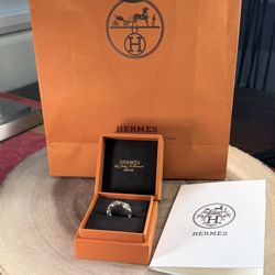 Authentic Hermes Chaine d'Ancre Enchainee Ring PM - Size 56