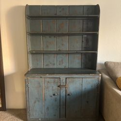 Solid Wood Hutch 
