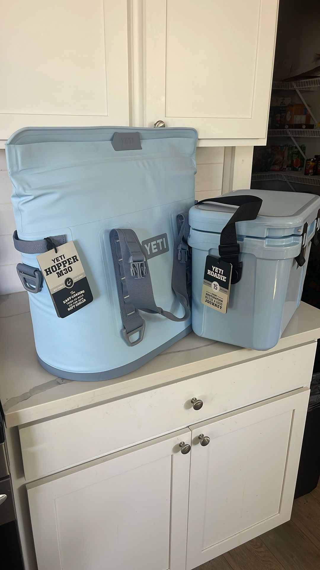 YETI HOPPER & YETI ROADIE