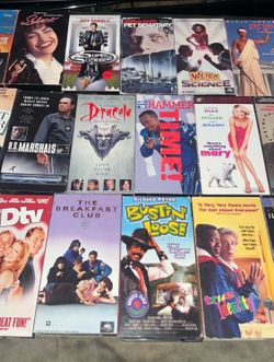 33 vhs movie bundle all for $35