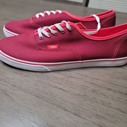 VANS- Authentic Lo Pro Size 9.5 (Mens)/11 (Women)
