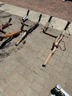 Silverado exhaust ypipe 5.3 Tahoe suburban 4.8