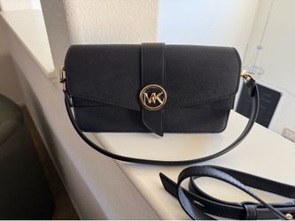 Michael Kors purse new without tags