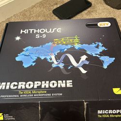 Wireless Microphones 