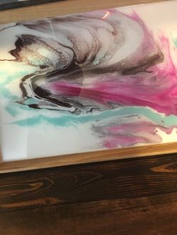 Serving tray.