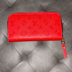 Louis Vuitton Zippy Wallet