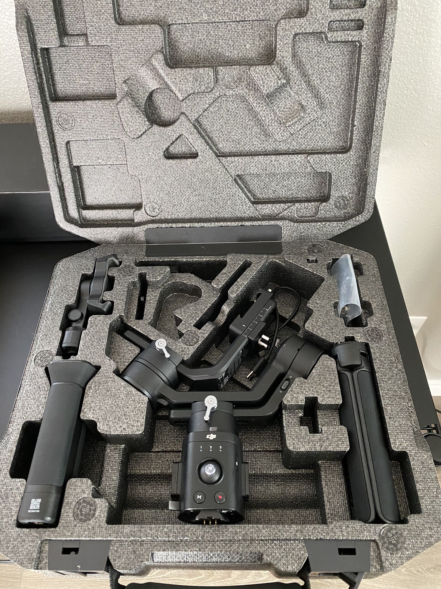 DJI Ronin SC with Dual Grip with box and all accessories.