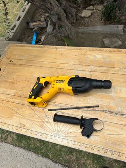Dewalt rotary hammer