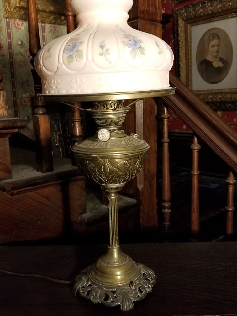 Antique Victorian Parlor Lamp