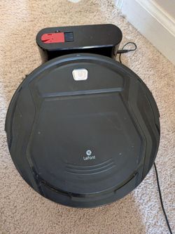 Lefant Vacuum w/duster