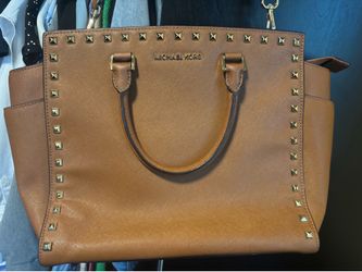Michael Kors handbag