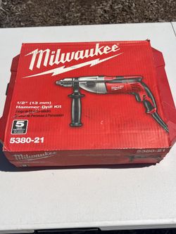 Milwaukee power drill