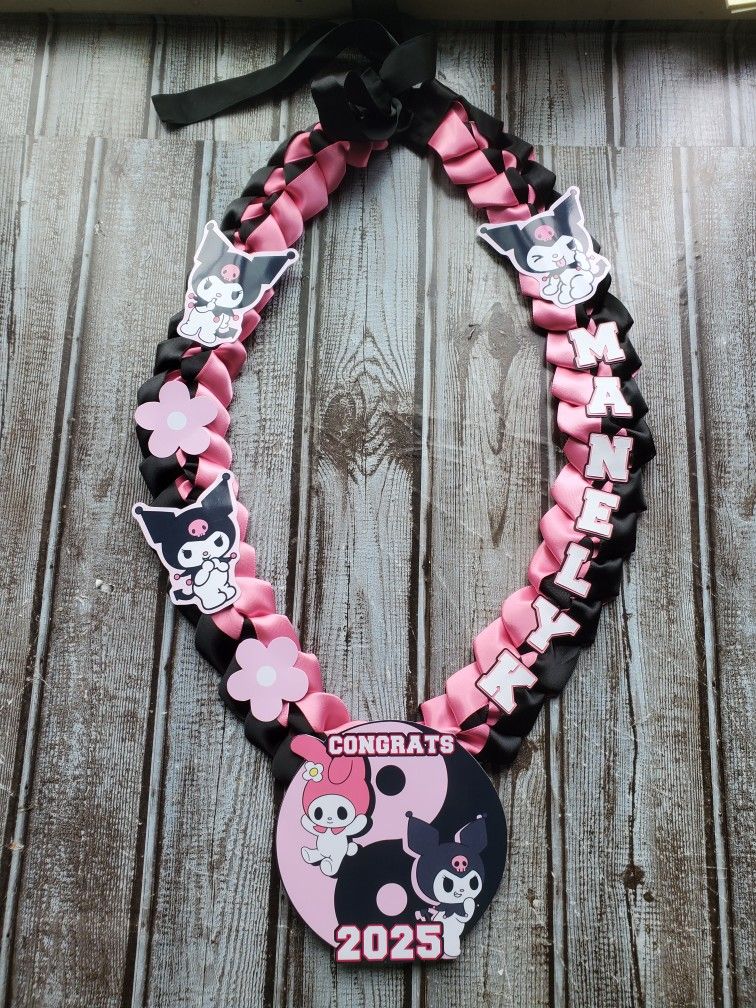 Kuromi Graduation Lei w/ Name