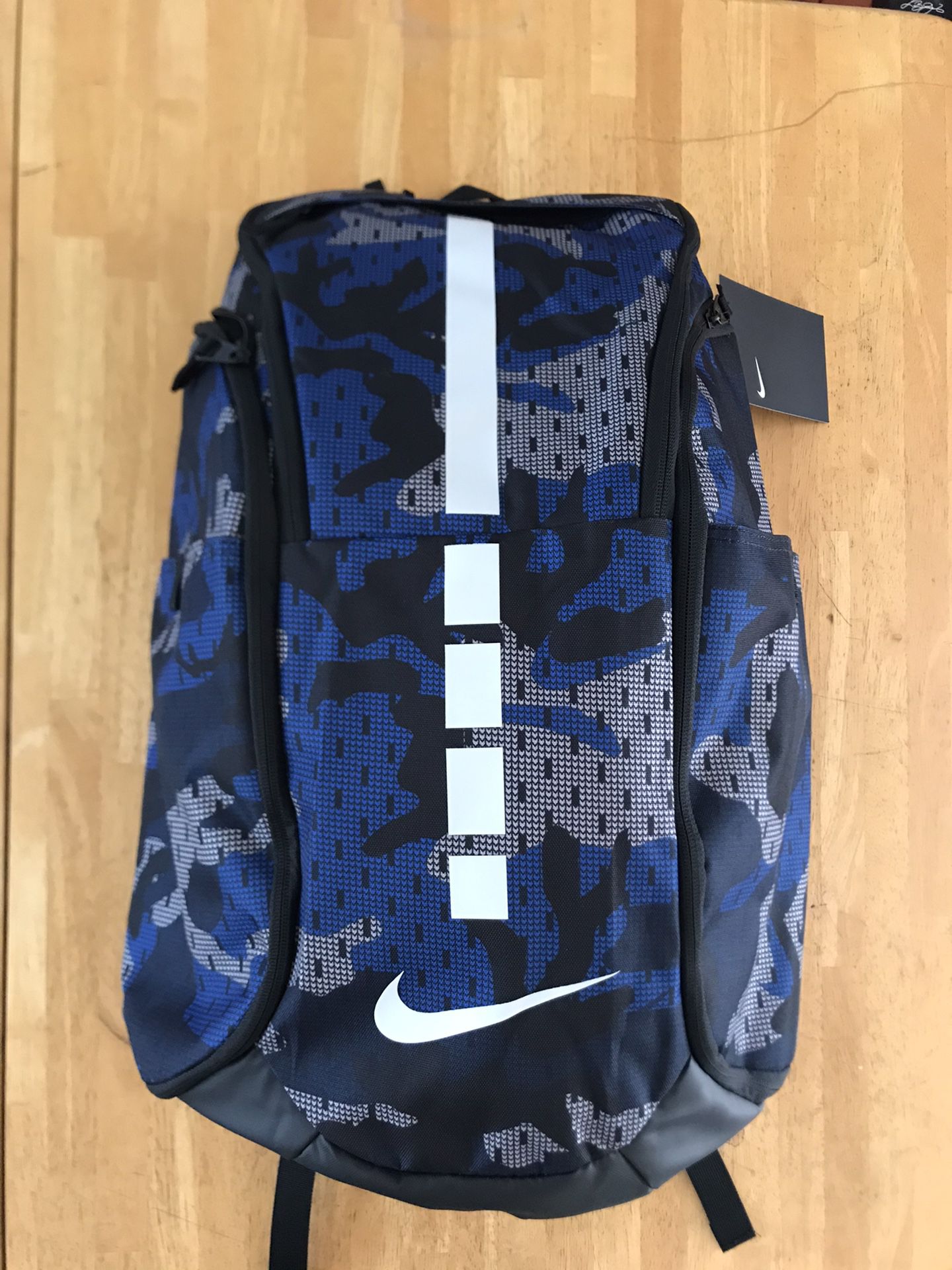 Brand new Nike hoops elite max air pro backpack basketball gym bag book school large
