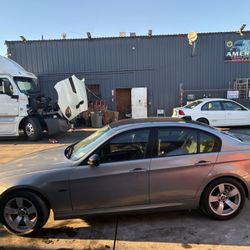 2011 BMW 3-Series Sedan