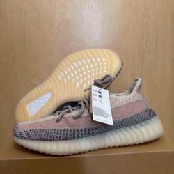 Adidas Yeezy 350 Boost V2 Ash Pearl Size 11 GY7658 Brand New 