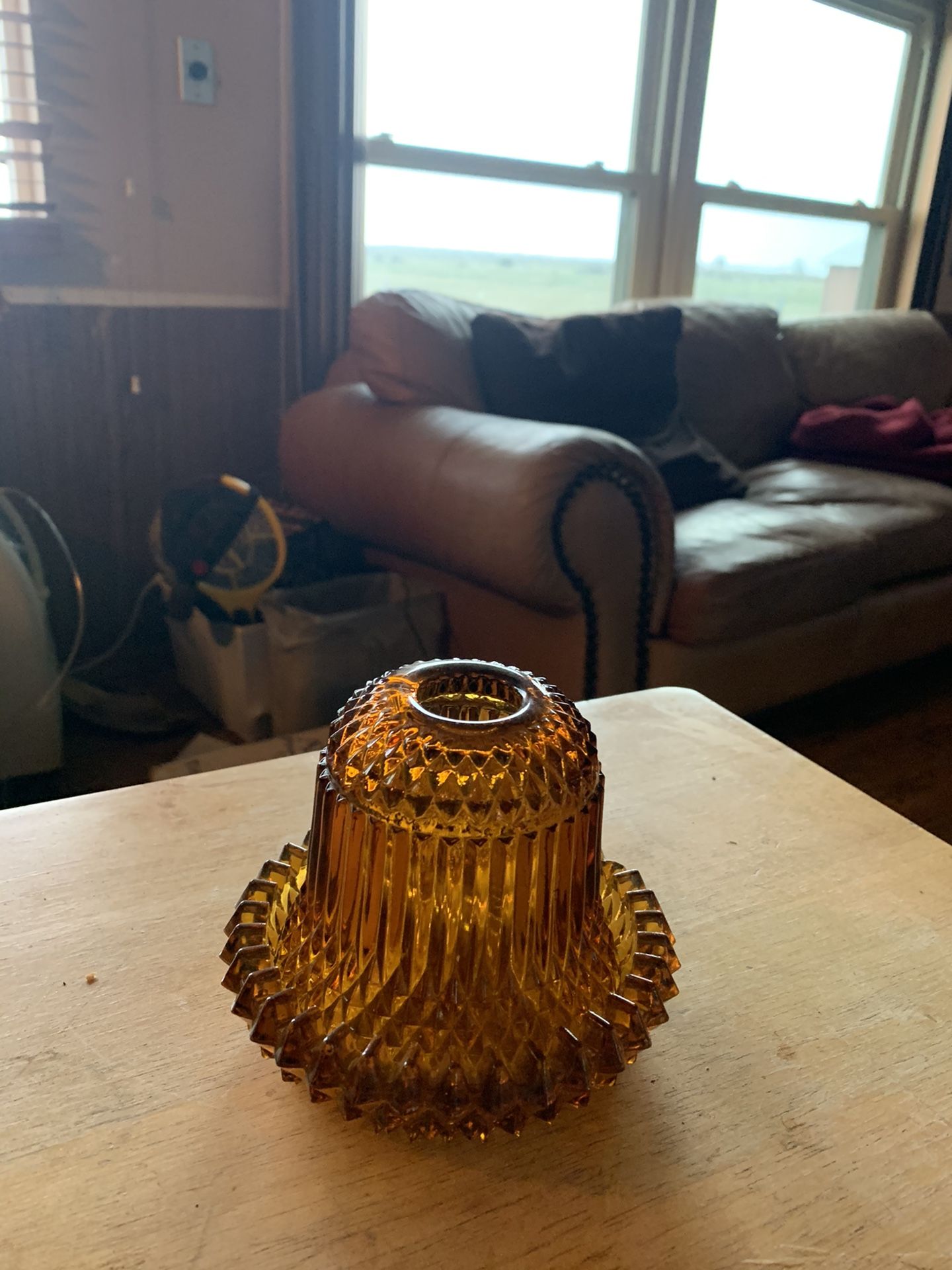 Amber tiera tea light holder