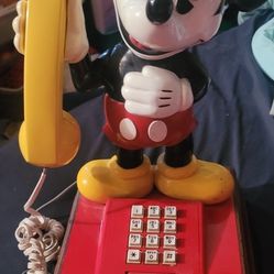 Mickey mouse phone