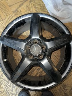 18’’ Amg Rims Best Offer (please Read Description)