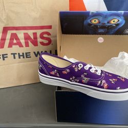 K-pop Demon Hunters Vans (Size 3.5)