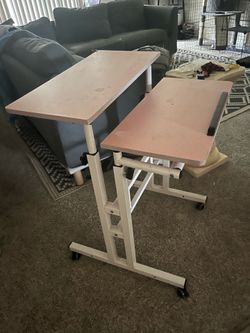 Pink kids desk