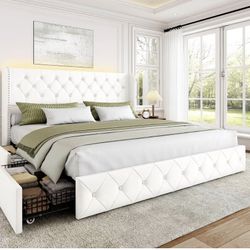 King Bed With Drawers 