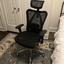 Ergonomic Office Chair - Black