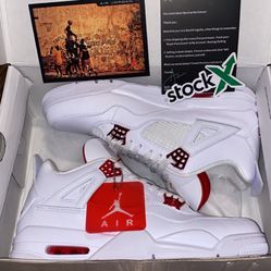 Jordan 4 Retro Metallic Red Size 11