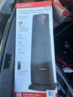 Lasko Ceramic Oscillating Tower Heater