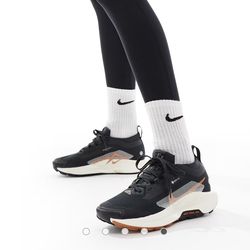 Nike Running Pegasus Trail 5 GORE-TEX sneakers in black and orange