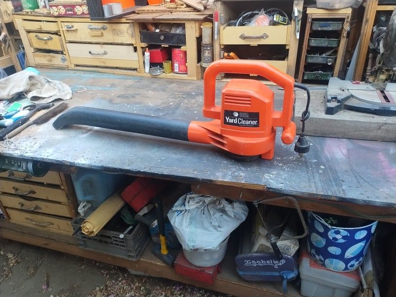 Electric Leaf Blower